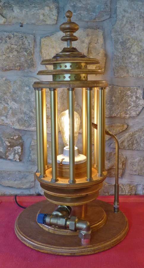 Steampunk Lamp 51_0445_900.jpg